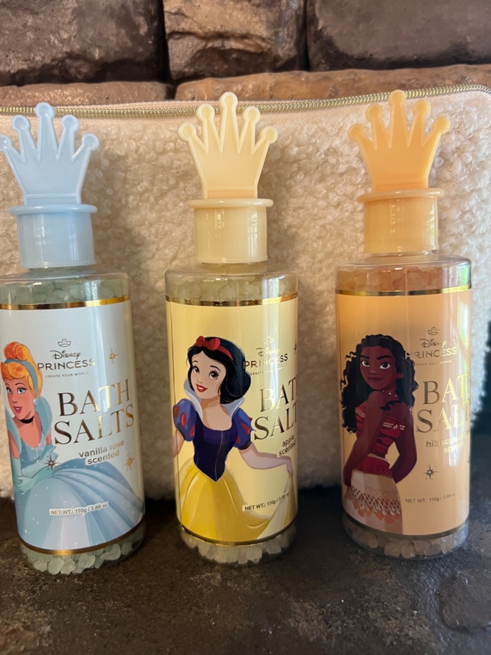 3 Disney Princess Bath Salts w make up Bag